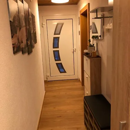 Tirol Apartman *